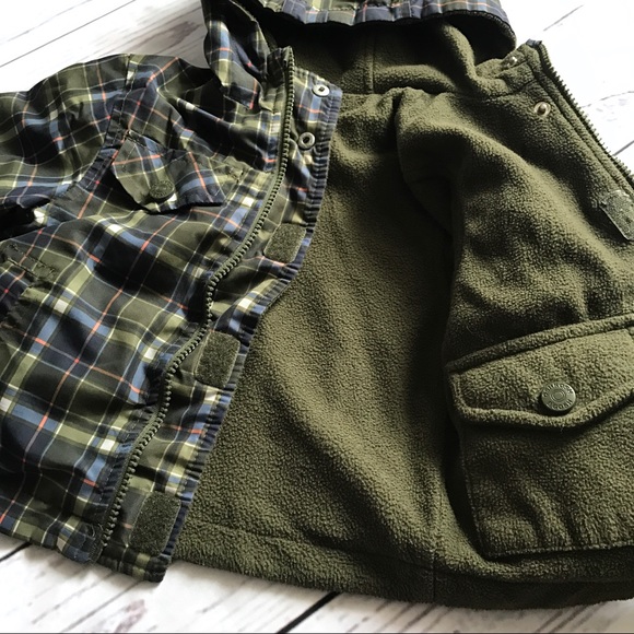 Oshkosh Reversible Green Plaid Hooded Jacket - Picture 5 of 8